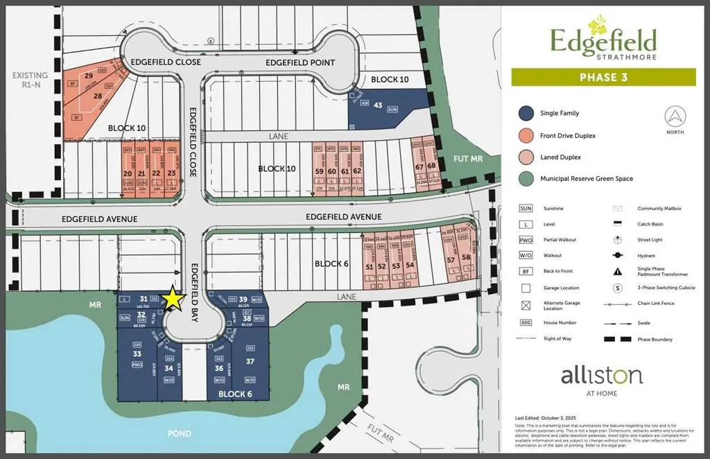 212 Edgefield Bay