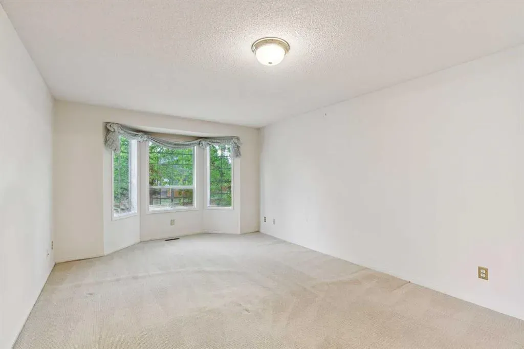 101 Scenic Acres Terrace NW