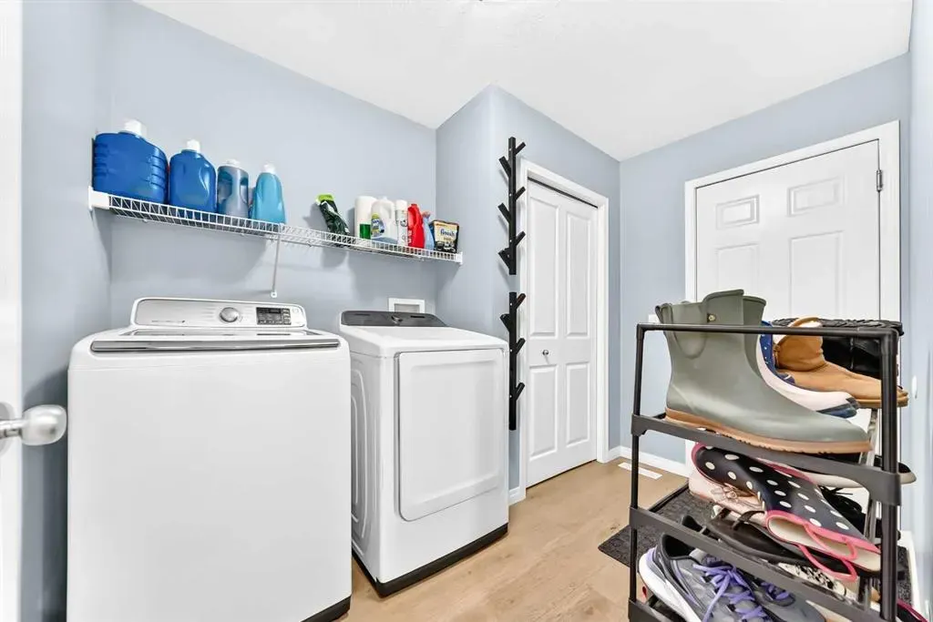 14 Bayside Park SW