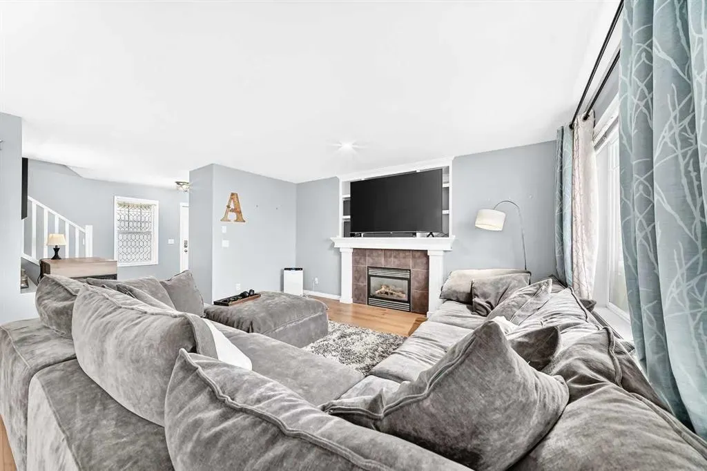 14 Bayside Park SW