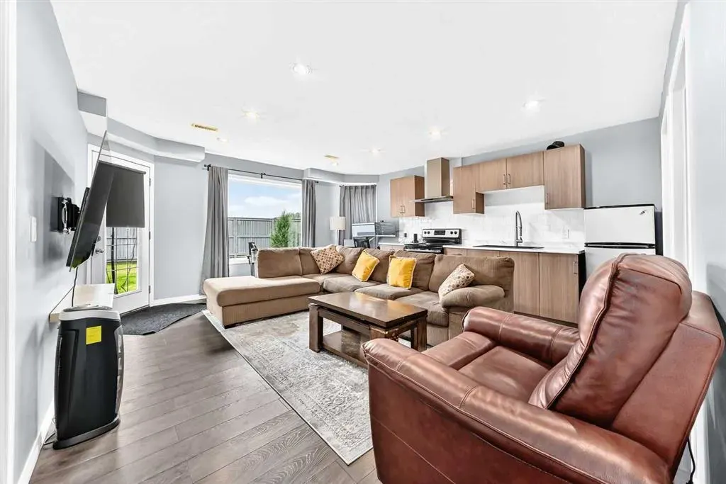 14 Bayside Park SW