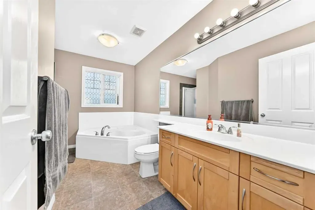 14 Bayside Park SW