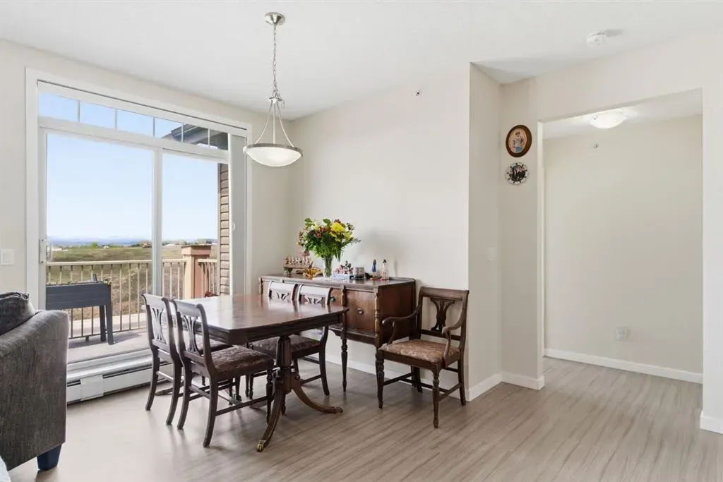 207 Sunset Drive #408