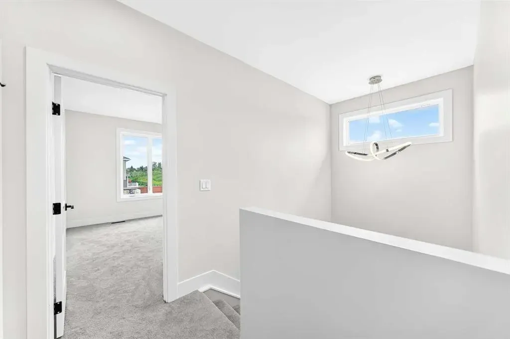 20 Lakewood Way