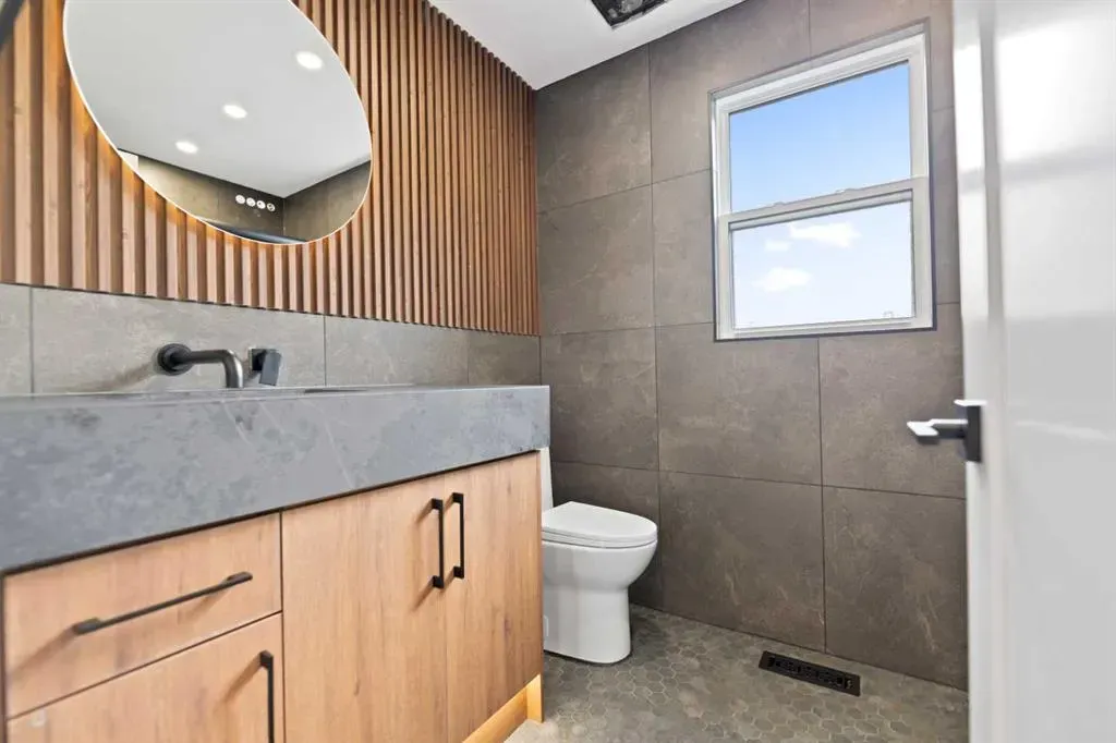 139 Silver Brook Road NW