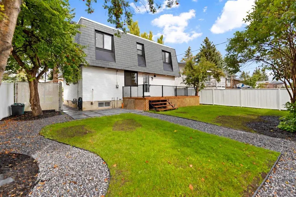 139 Silver Brook Road NW