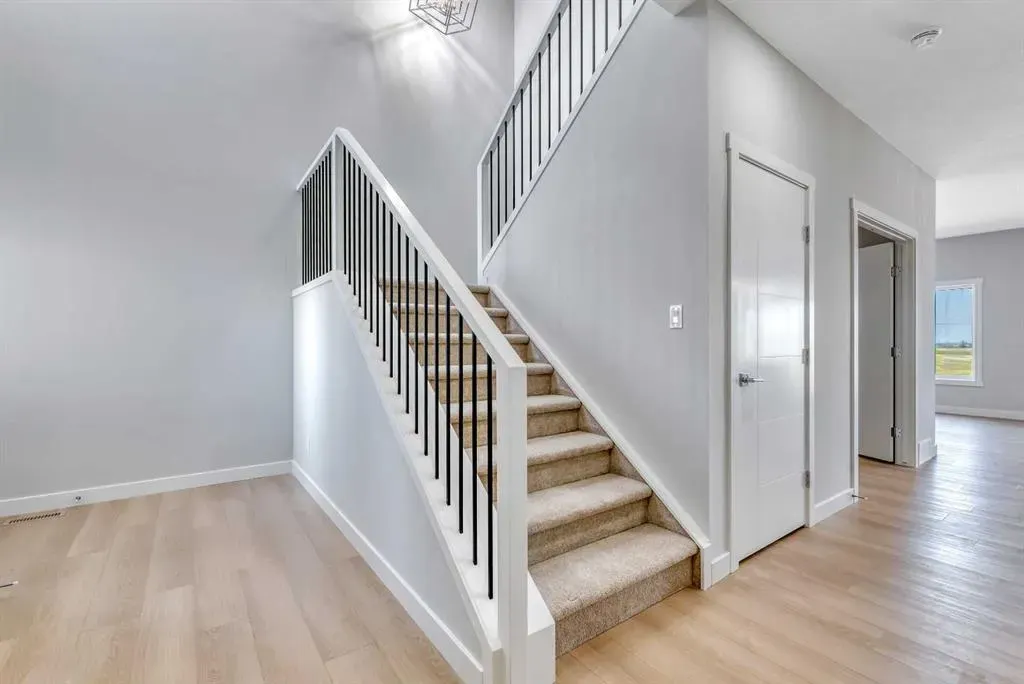 154 Lakewood Crescent