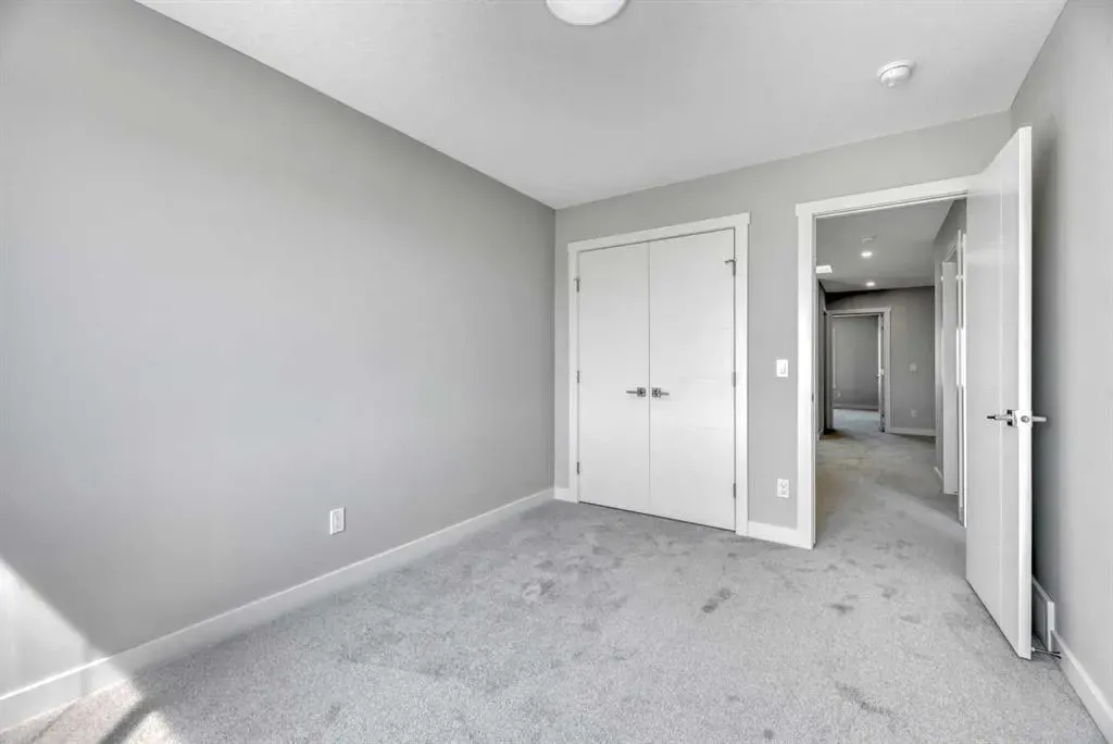 154 Lakewood Crescent