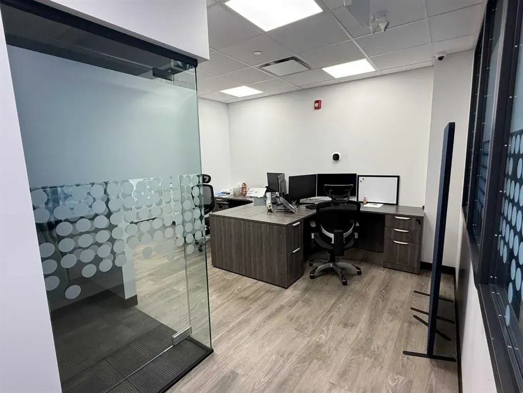 2903 Kingsview Boulevard SE #401 & 402