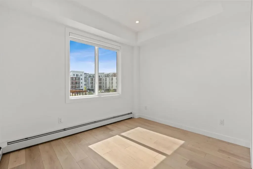 150 Carrington Gate NW #4214