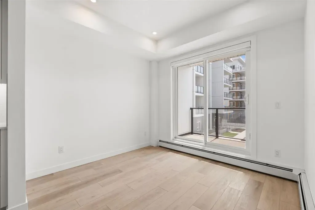 150 Carrington Gate NW #4214