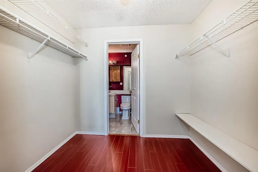 3308 Tuscarora Manor NW #3308