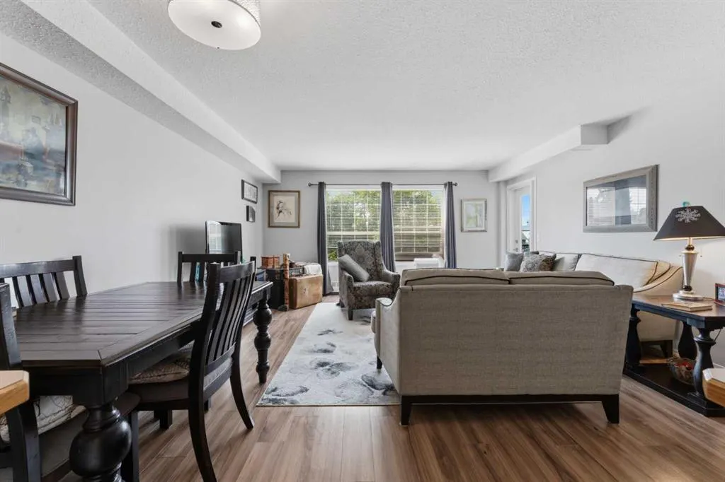 105 7 Avenue SE #208