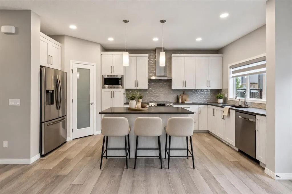 1020 Chinook Gate Heath SW