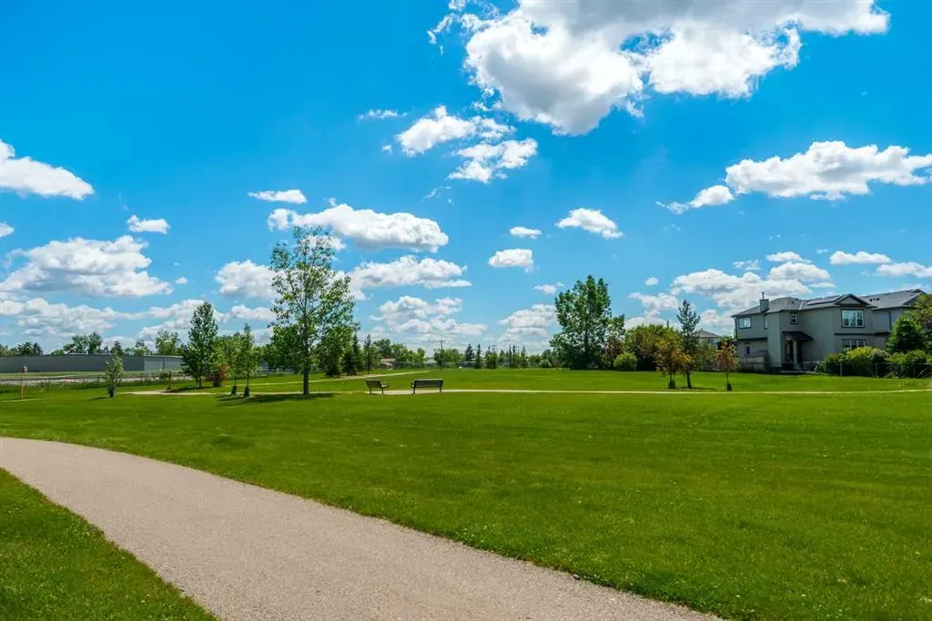 620 Luxstone Landing SW #604