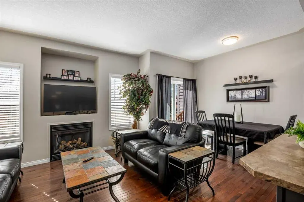 620 Luxstone Landing SW #604