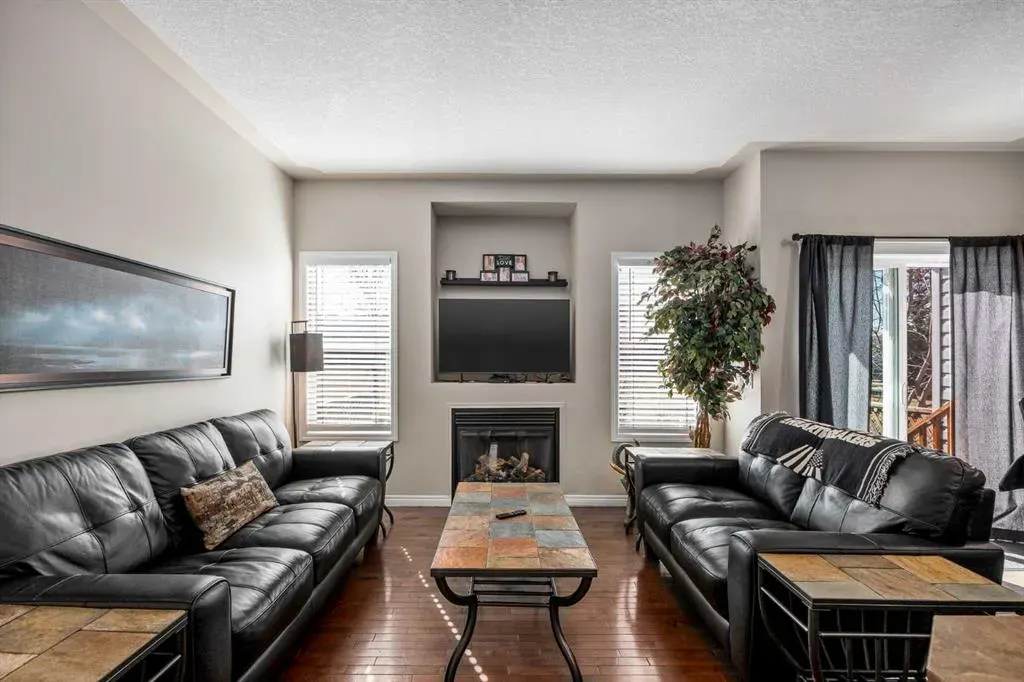 620 Luxstone Landing SW #604