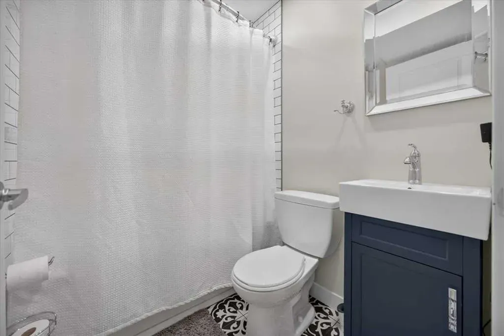 2584 Ravenslea Gardens SE