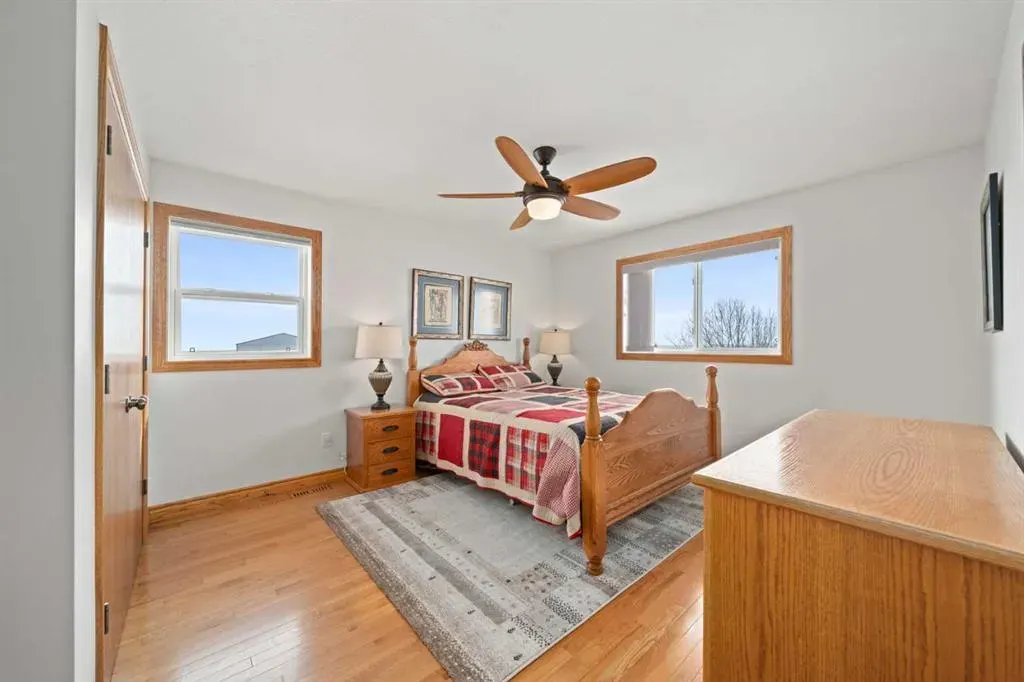 291055 Township Road 290