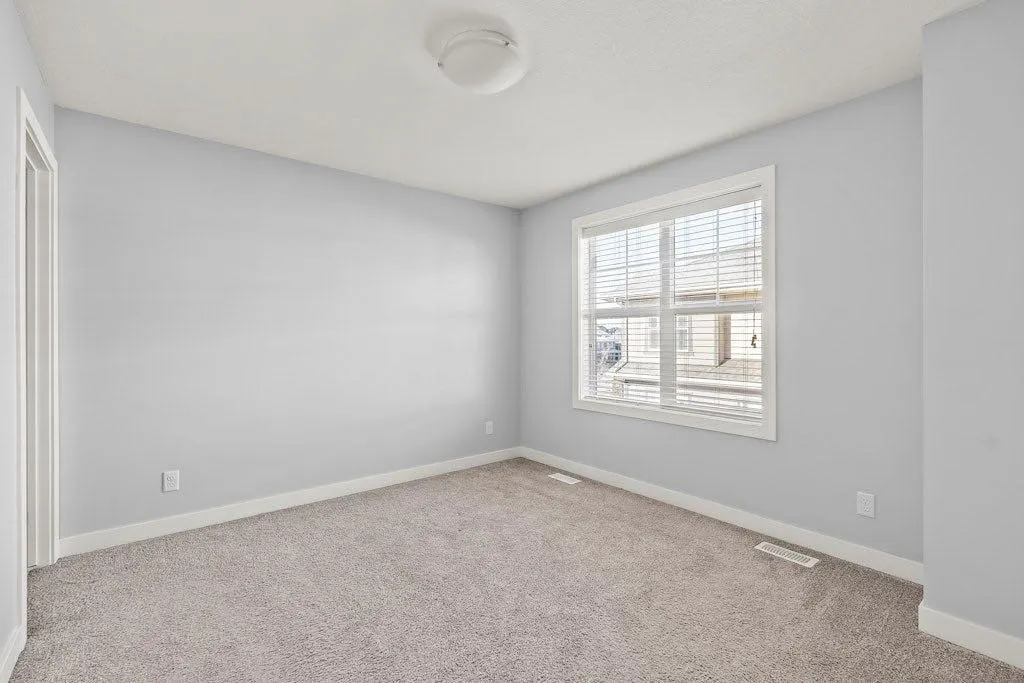 4 Evanscrest Gardens NW