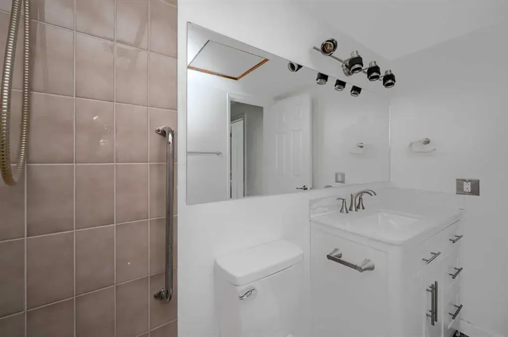 3730 50 Street NW #206