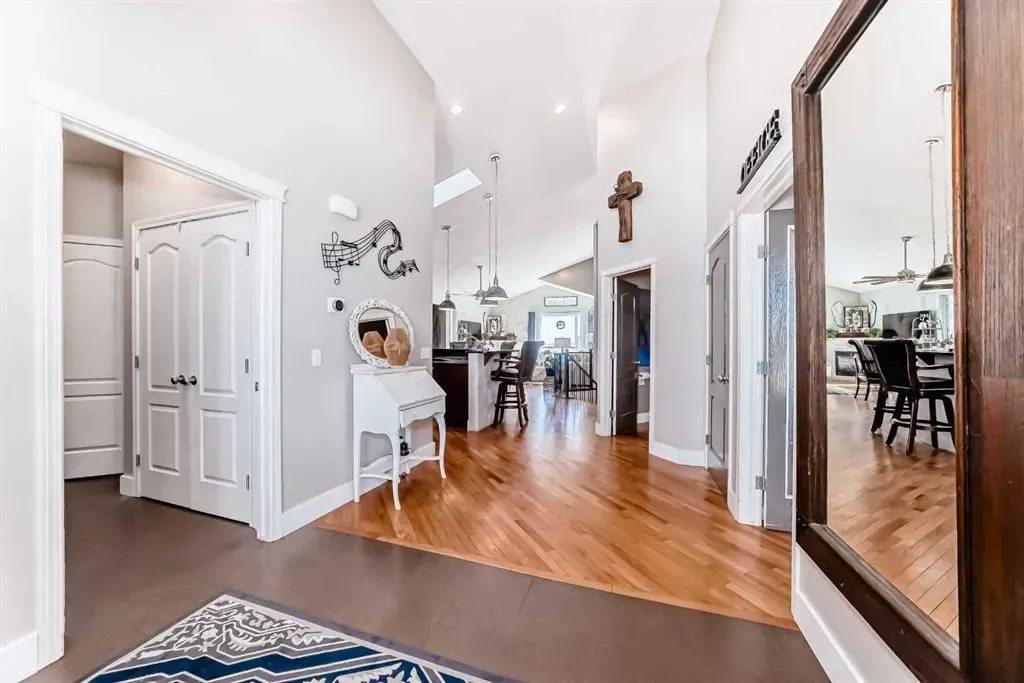 33 Boulder Creek Manor SE