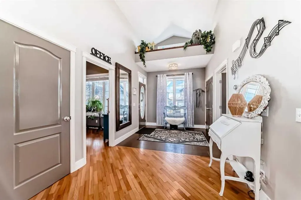 33 Boulder Creek Manor SE