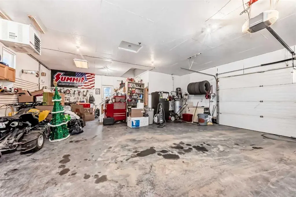 33 Boulder Creek Manor SE