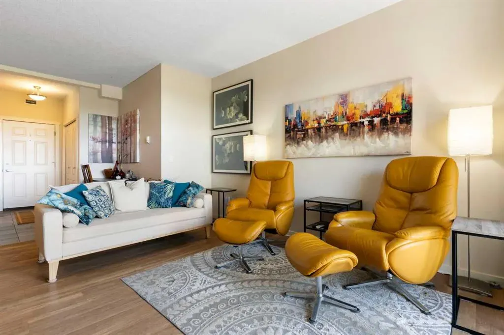 141 Mountain Street #202