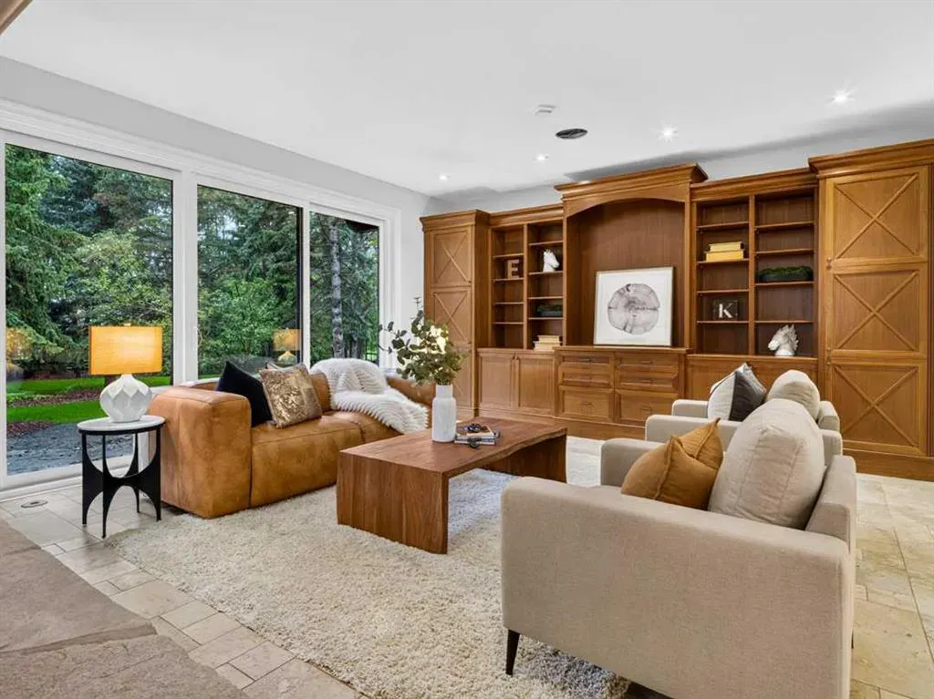 33 Longeway Place