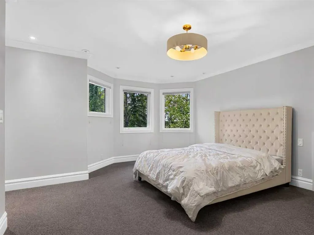 33 Longeway Place