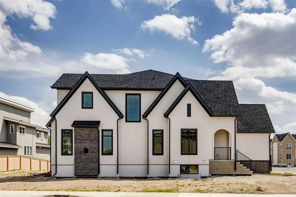 2 Rock Lake View NW
