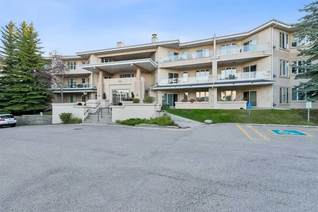 108 Edgeridge Terrace NW #102