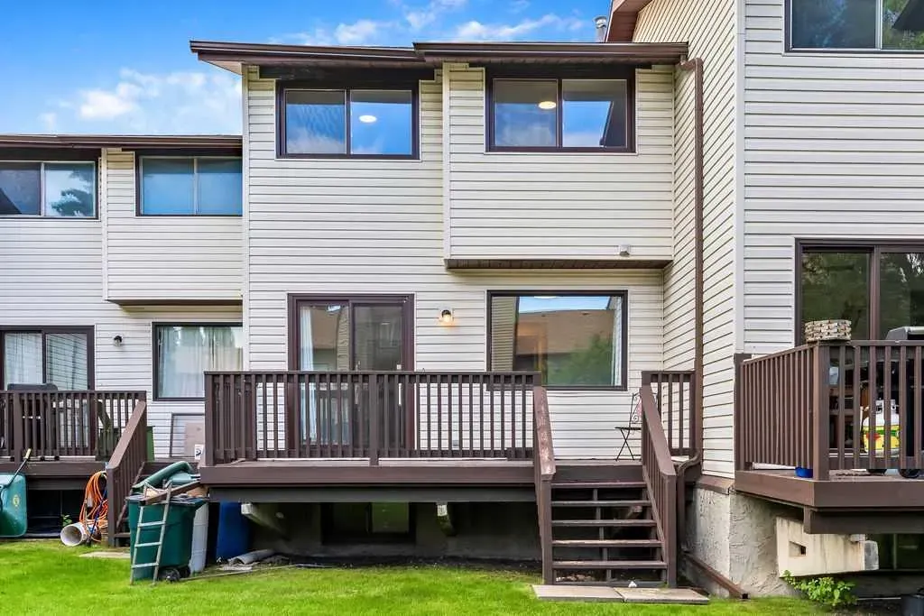 73 Glenbrook Crescent #24