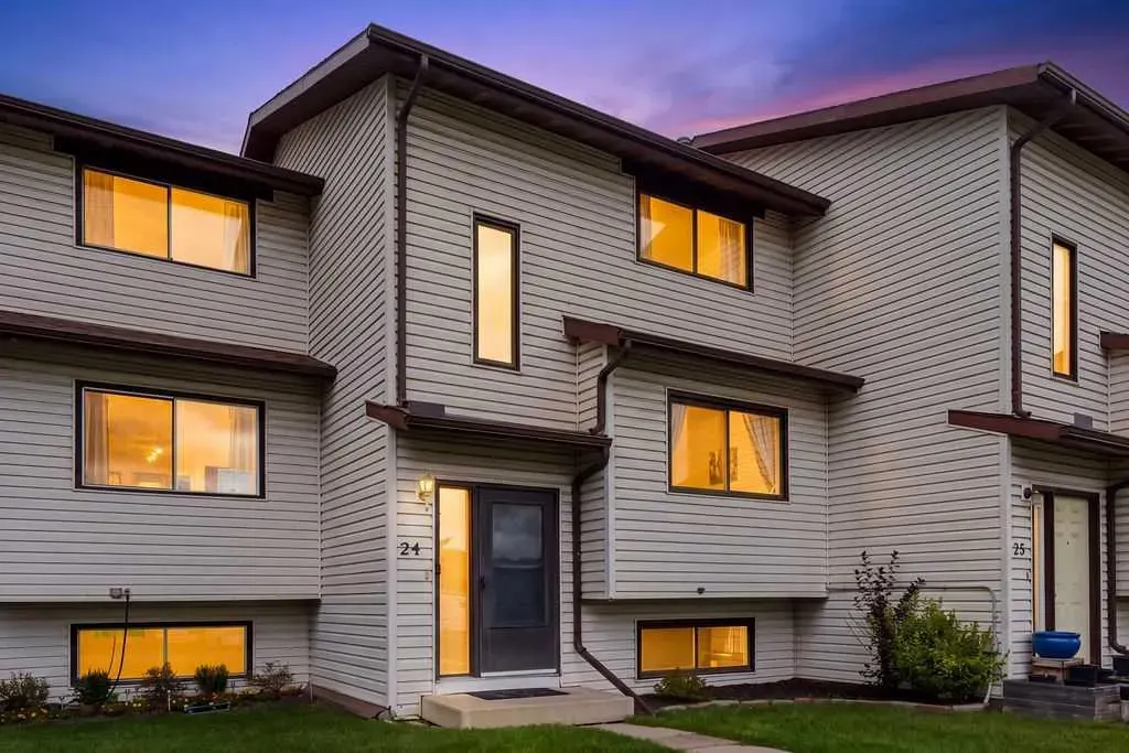 73 Glenbrook Crescent #24