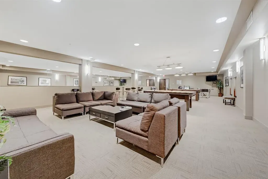 63 Inglewood Park SE #505