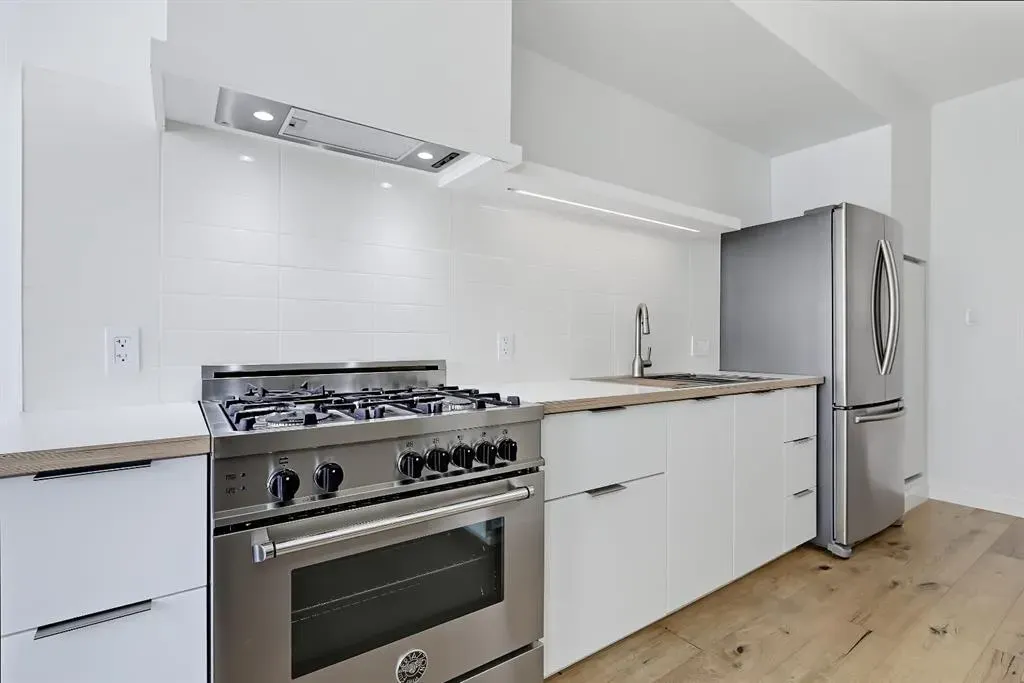 63 Inglewood Park SE #505