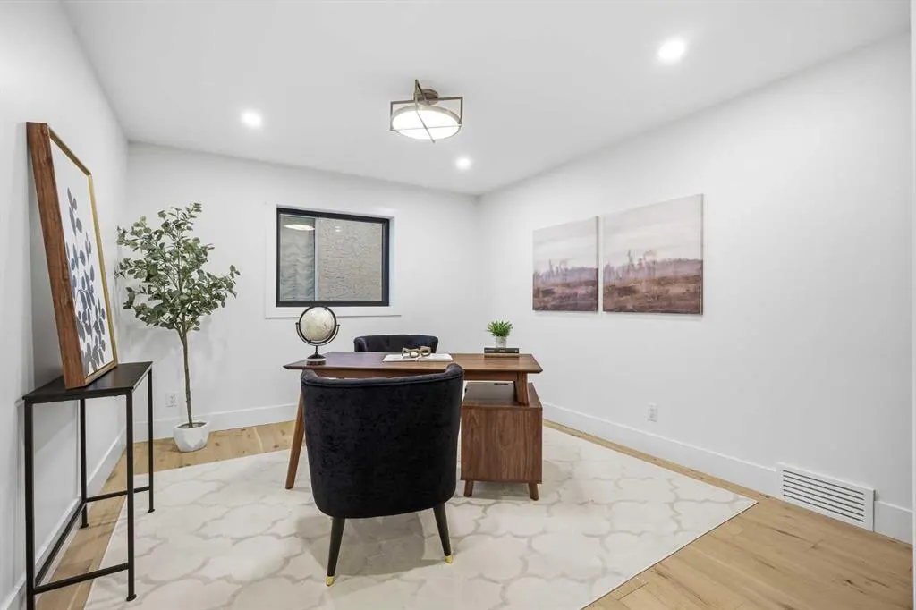 3 Varsity Ridge Terrace NW