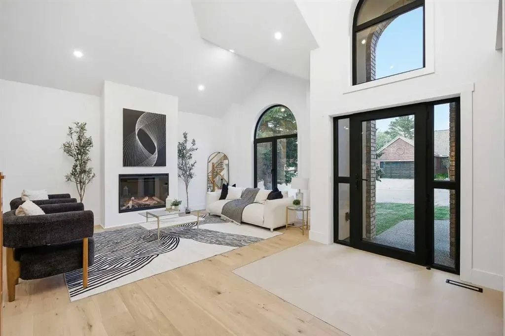 3 Varsity Ridge Terrace NW
