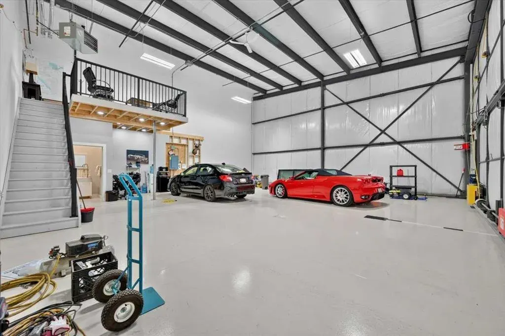 503 HURRICANE Drive #1
