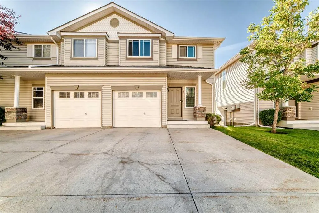 21 Rocky Vista Circle NW