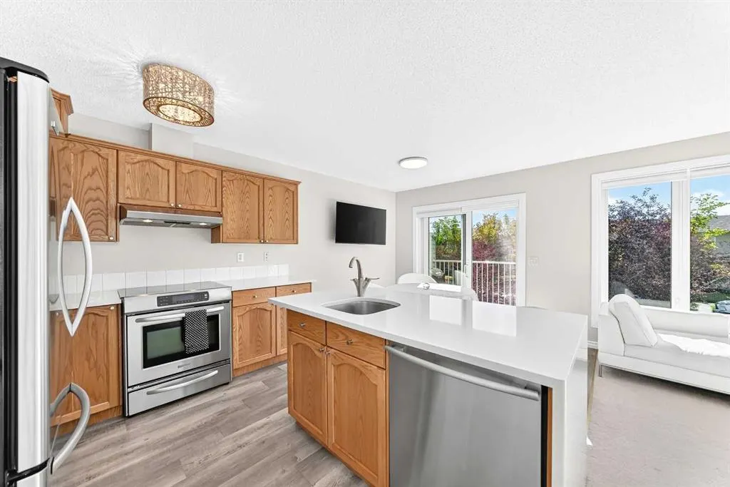 21 Rocky Vista Circle NW