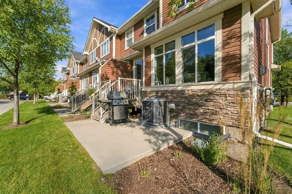 351 Monteith Drive SE #12