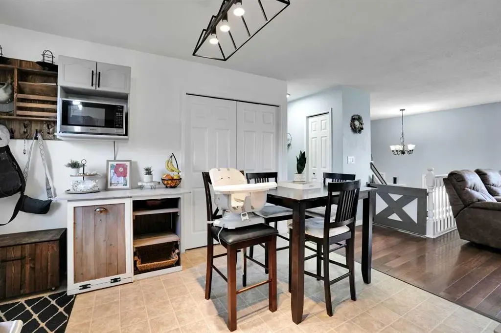 106 Strathaven Bay
