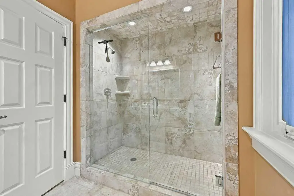 15 Welland Rise