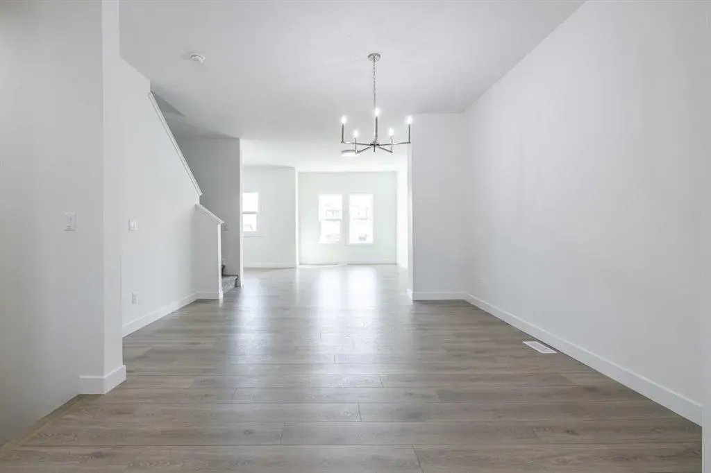 11 Tillotson Loop