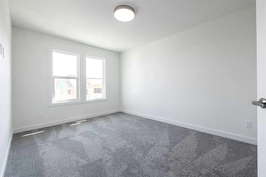 11 Tillotson Loop