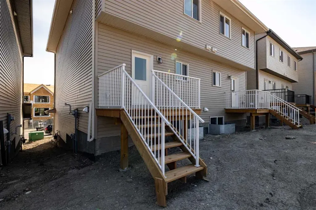 11 Tillotson Loop