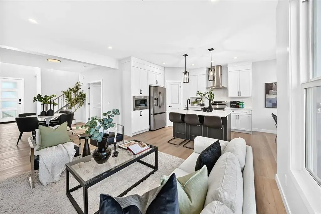 31 Fireside Common W