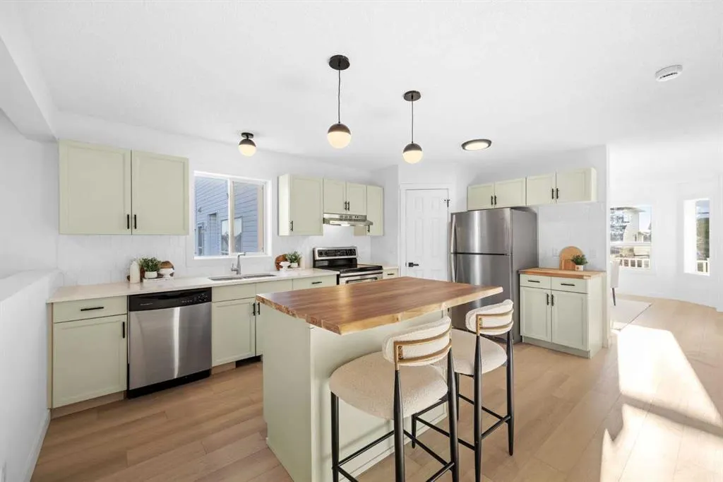 148 Arbour Wood Mews NW